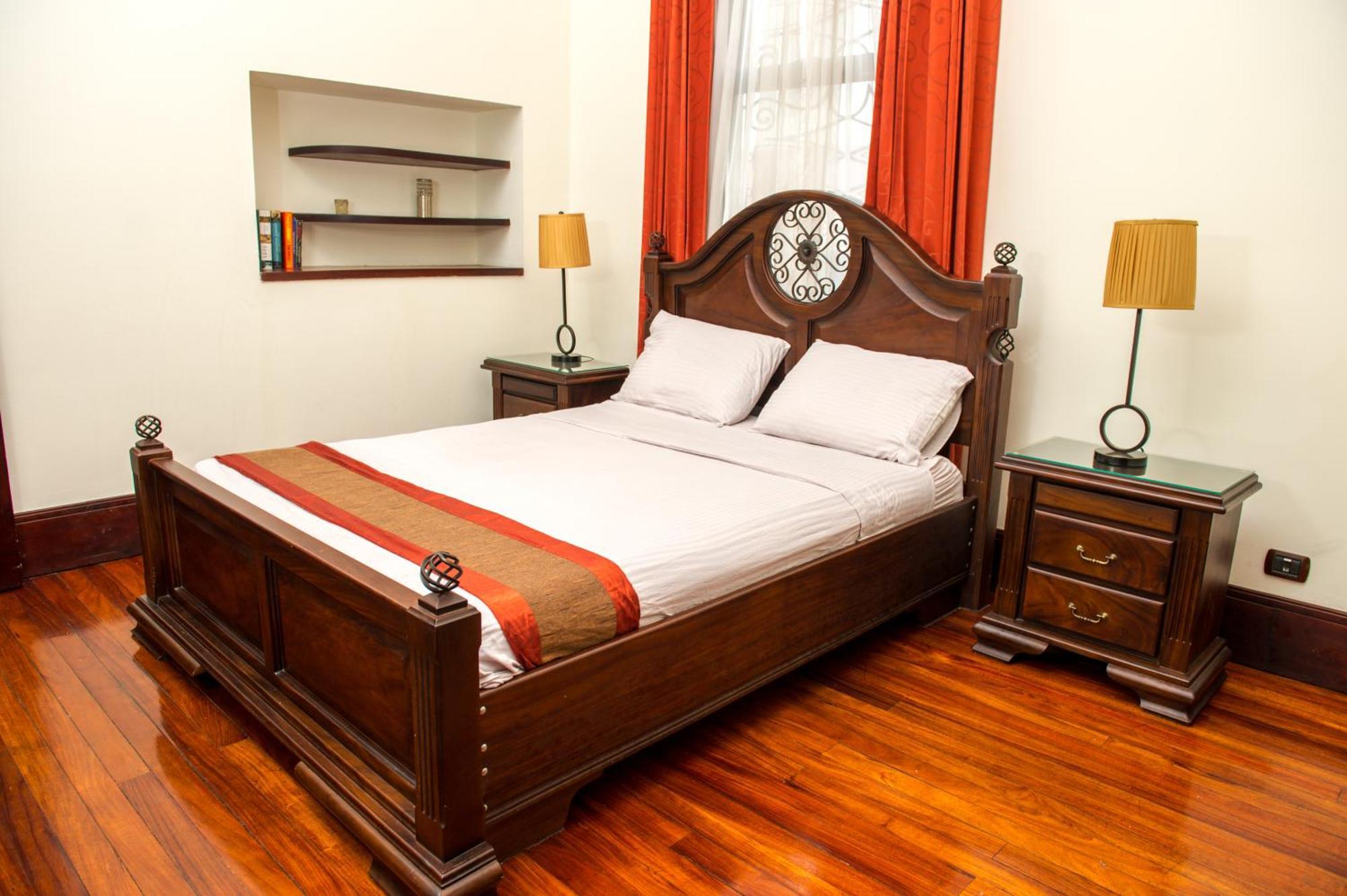 סן חוזה Hotel Majestad מראה חיצוני תמונה