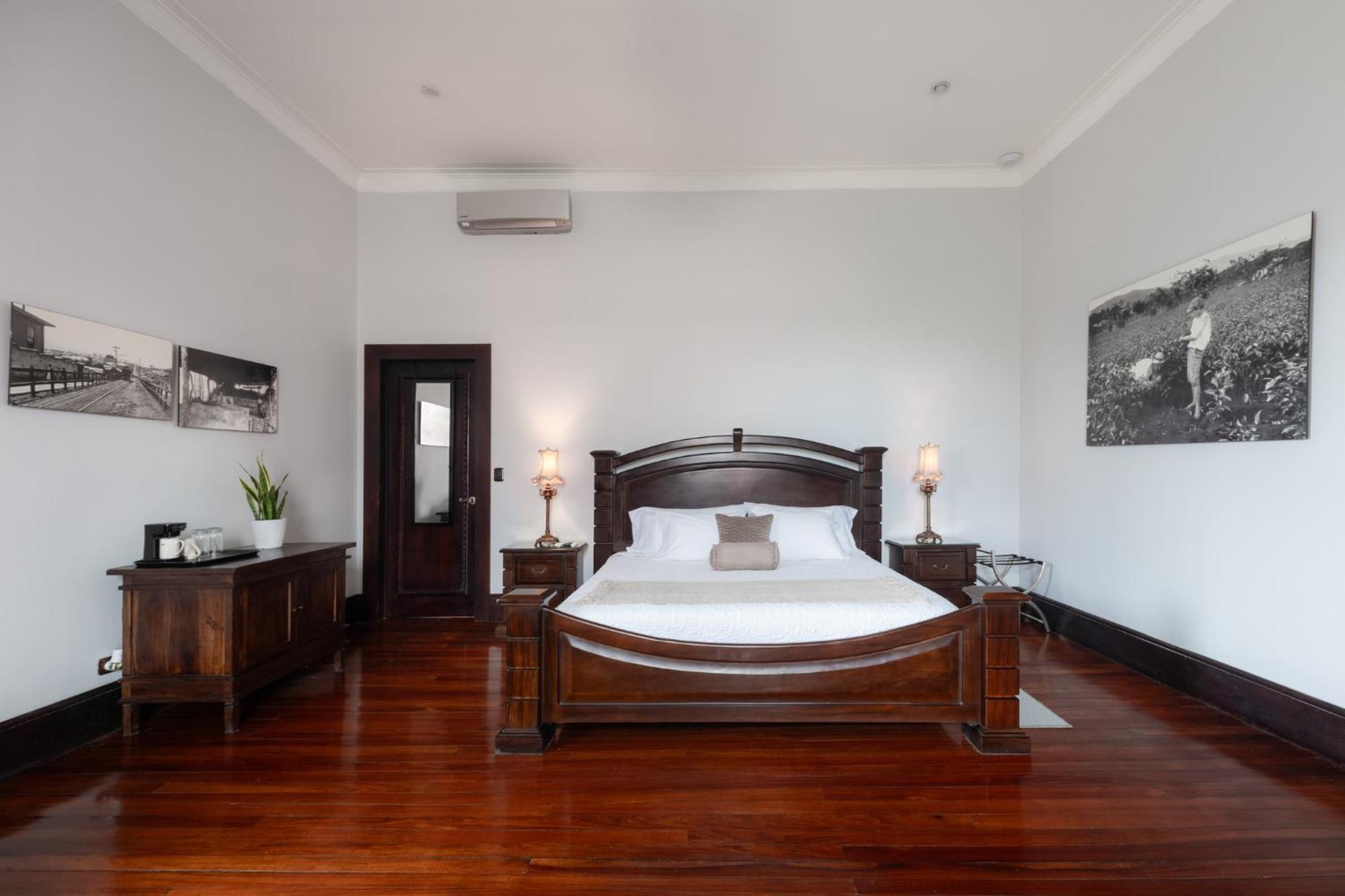 סן חוזה Hotel Majestad מראה חיצוני תמונה